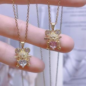 Collar <span class=keywords><strong>de</strong></span> Ratón <span class=keywords><strong>de</strong></span> la Suerte con Cristal <span class=keywords><strong>de</strong></span> Corazón que Simboliza el Amor y la Dulce Fortuna, Colgante con Personalización Disponible - Product Image 1