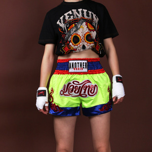 Pantaloncini da boxe personalizzati di alta qualità 100% poliestere <span class=keywords><strong>Muay</strong></span> <span class=keywords><strong>Thai</strong></span> Short - Product Image 4