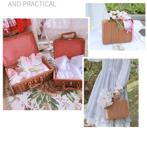 Valigia Vintage in Plastica Effetto Rattan Intrecciato, Scatola Regalo per Bomboniere, Cesto Portatile per Picnic, Organizzatore per Regali di Nozze, Vendita all'Ingrosso - Product Image 2