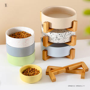 ชามเซรามิกทรงกลมกันลื่นสำหรับแมว รุ่น Dw081y 6 ชิ้น พร้อมขาตั้งไม้และลายจุด - Product Image 3