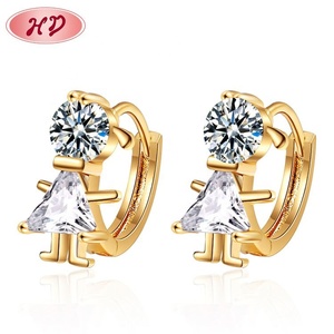 Pendientes Huggie de Oro Chapado en Oro de 18K HD, Joyería de Estilo Nuevo para Primavera, Suministros para Tiendas - Product Image 3