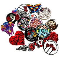 Crâne et forme de coeur rouge patchs brodés Halloween Goth Punk Rock Jeans fer chapeau décoration Hippie Badges Style Applique