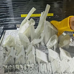 Servicio de impresión 3D en resina Leimeng, modelos personalizados de alta precisión para figuras coleccionables, modelos de coches, aviones y juguetes. - Product Image 1