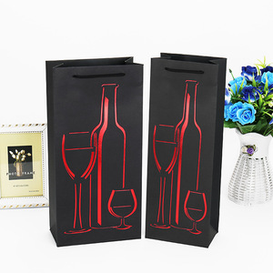 Bolsa de Cartón Negra de Lujo con Logotipo Personalizado Impreso, Plegable, para Vino y Vodka, Empaque Personalizado de Marca - Product Image 3