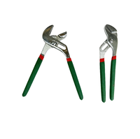 Outils universels de réparation de camions Pince à pompe à eau en acier Clé universelle Clé à pipe Outils à main de plombier Mâchoire droite