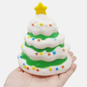 CHENXI Jouet anti-stress en PU promotionnel en forme de sapin de Noël, impression personnalisée, jouet à presser à remontée lente, décoration - Product Image 1