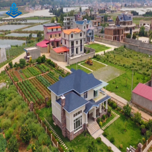Casa Prefabricada de Acero Ligero, Villa de Lujo de 2 Pisos, Casa de Campo Moderna con Techo Azul, Jardín, Proyecto Llave en Mano para Hotel Residencial - Product Image 2