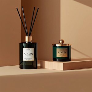 Coffret Cadeau Luxe AIKUN : Bougie Parfumée et Diffuseur à Bâtonnets, Emballage Doré, Parfum d'Ambiance Premium - Product Image 2