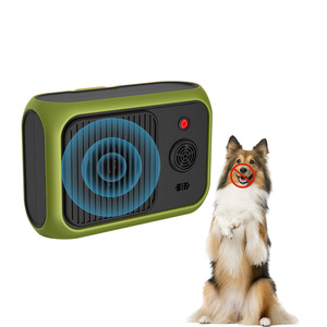 El nuevo dispositivo antiladridos para exteriores, un dispositivo de entrenamiento para mascotas y un equipo inteligente, se está vendiendo bien. - Product Image 3