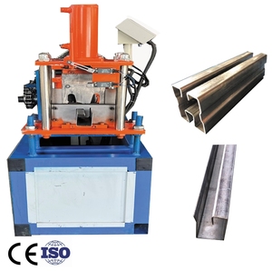Machines de fabrication de rails de guidage profilés personnalisés en acier Machine de profilage de rouleaux en acier pour portes d'ascenseurs à volets - Product Image 1