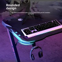 Bureau d'étude/de jeu en acier en forme de Z, surface en fibre de carbone, éclairage, porte-gobelet, support pour casque, design minimaliste moderne, modèle 006