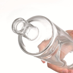 Bouteille en verre de 500 ml et 750 ml pour <span class=keywords><strong>Vodka</strong></span>, Whisky, Gin, Tequila, Rhum, <span class=keywords><strong>Cocktail</strong></span>, Brandy, Cognac, Vin au gingembre, Liqueur - Vente en gros - Product Image 3