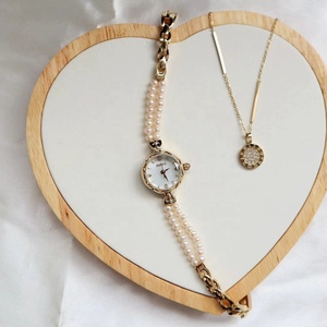Fashion Freshwater <strong>Pearl</strong> Women's <strong>Watch</strong> - Product Image 3