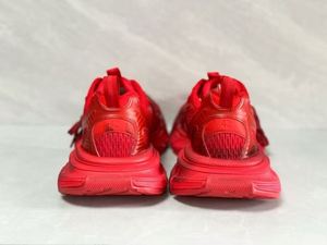 Calzado Deportivo de Lujo de Alta Calidad - Rojo, Transpirable, con Suela Gruesa, Zapatos para Caminar para Hombre, Diseño Moderno, Zapatos Casuales para Mujer - Product Image 2