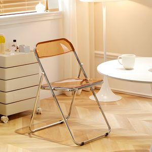 Chaise pliante moderne transparente en plastique avec pieds en métal – Meuble d'intérieur très prisé pour jardins, espaces extérieurs et zones commerciales - Product Image 5