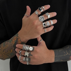 Cincin bintang lima titik untuk pria, 20 buah/set tengkorak logam Punk/sekop/cincin Hip Hop pria hadiah perhiasan mode - Product Image 1