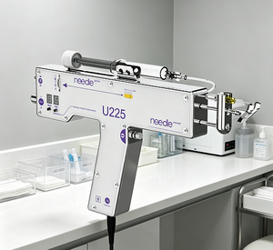 La mesoterapia con presión negativa proporciona una administración de fábricos que es uniforme y precisa para mejorar la opacidad y <span class=keywords><strong>las</strong></span> líneas finas. - Product Image 6