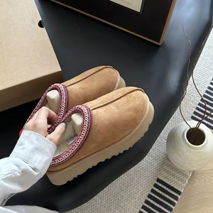 High Quality UUGS Brand Sheepskin Fur Integrated Wool Slippers Winter Women's Shoes Anti-Slip <b>Lightweight</b> Outdoor Snow <b>Boots</b> - Product Image 2