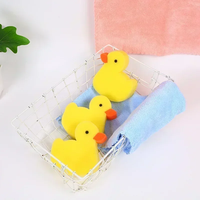 Éponge de bain pour bébé en forme d'animal JIY OEM, canard, dessin animé, en pulpe de bois naturelle, coton, pour le corps/le visage, accessoires pour nouveau-nés