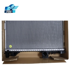 หม้อน้ำเครื่องปรับอากาศสำหรับ Porsche Panamera 2.9T 4.0T หม้อน้ำเครื่องปรับอากาศรถยนต์9A712125300 - Product Image 2