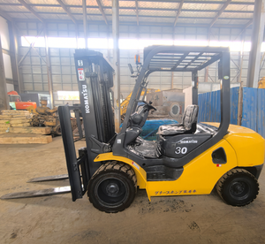 Montacargas Diésel Komatsu Usado Japonés de 3 Toneladas FD30, Montacargas Diésel Komatsu de Segunda Mano de 30 Toneladas con Mástil de Dos Etapas - Product Image 6