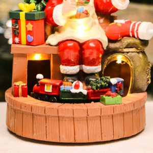 Decoración Navideña de Resina, Pueblo Navideño con Figuras, Taller de <span class=keywords><strong>Santa</strong></span> Claus con Luz LED y Función de Tren en Movimiento. - Product Image 5