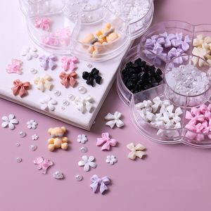 Decoraciones de diamantes de imitación de mariposa 3D, abalorios de <span class=keywords><strong>uñas</strong></span> de flores ecológicas para <span class=keywords><strong>Diseño</strong></span> de Arte de <span class=keywords><strong>uñas</strong></span> de resina DIY, mejora la decoración de <span class=keywords><strong>uñas</strong></span> - Product Image 2