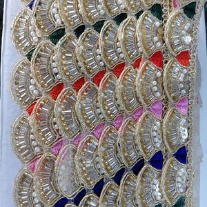 Ribete de encaje bordado con perlas de diseño para sari, blusa, lehenga, dupatta - Product Image 1