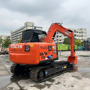 Escavadeira <span class=keywords><strong>Hitachi</strong></span> ZX70 Usada com Design Ultra Compacto e Apenas 1,4m de Largura, Perfeita para Trabalho Municipal - Product Image 2