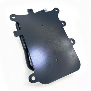 Hyundai <b>Radiator</b> 25620-2W500 15x9x10 Cm For San Fessorento 2.4L Engine Replacement Part - Product Image 1