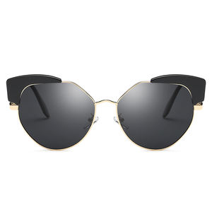 Lunettes de soleil Light Shade, nouvelle collection, haute qualité, lunettes de soleil personnalisées à la mode, logo promotionnel, lunettes de soleil polarisées pour femmes - Product Image 6