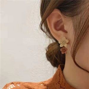 Women Personalized Elegant Simple Flower Pendant Studs Drop Dangle <b>Earrings</b> - Product Image 3