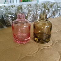 Flacon en verre carré de luxe pour aromathérapie avec bouchon en caoutchouc et couvercle, impression sérigraphiée, décoration pour huiles essentielles et parfums