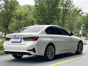 Auto Usate 2022 <span class=keywords><strong>BMW</strong></span> Serie 3 320i Pacchetto Sport Guida a Sinistra per Adulti - Product Image 6