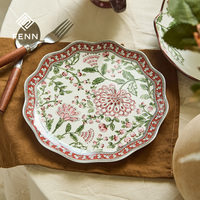 Assiette à dessert en porcelaine à fleurs roses vintage FENN, assiette en céramique romantique à bords festonnés pour restaurant, événements de mariage