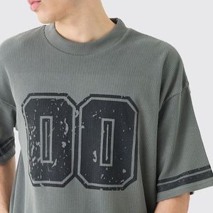 Camiseta personalizada de gran tamaño Boxy Heavyweight Waffle Print Varsity para hombres - Product Image 2