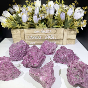 Hot Selling Natural Healing Crystal Crafts <strong>Ruby</strong> Raw <strong>Stone</strong> for Spiritual or Ornament - Product Image 3