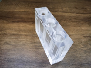 Prototypes en acrylique PC transparent et PMMA usinés CNC – Techniques de brochage de précision – Usinage par électroérosion à fil d'acier inoxydable - Product Image 5