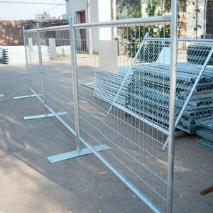 Şantiye koruması için galvanizli kaynaklı geçici çit - Product Image 1