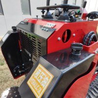 Chargeuse compacte sur chenilles 420 kg de charge nominale 500 kg max EPA EURO5 3 cylindres diesel compacte