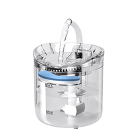 Fontaine à boire automatique à circulation pour animaux de compagnie en gros Distributeur d'eau pour chat en plastique à usage domestique