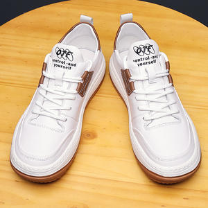 Chaussures de sport décontractées unisexes de haute qualité Automne Hiver 2025 Respirantes Tige en tricot Plateforme épaisse Lacets Chaussures de marche - Product Image 4