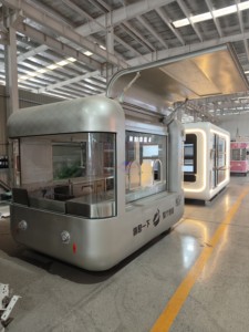 Camion de restauration en acier inoxydable le plus vendu en usine avec fenêtre de service extra-large - Product Image 6