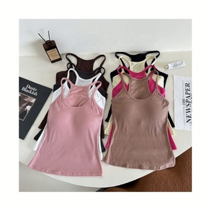 Débardeur rembourré Morandi couleur crème à faible MOQ, prêt à expédier, idéal pour le tennis, le <span class=keywords><strong>golf</strong></span>, l'entraînement confortable et le yoga - Product Image 1