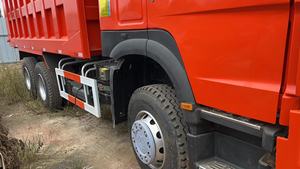 Camión Volquete Howo Sino para Minería de Arena, 10 Ruedas, 12 Ruedas, 8x4, 6x4, Sinotruk, 371 HP, 30, 35, 40, 50 Toneladas, 40t, 50t - Product Image 5