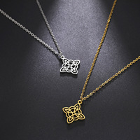 Nouveau collier à longue chaîne en acier inoxydable à la mode collier pendentif noeud de sorcière géométrique sorcellerie pour femmes hommes