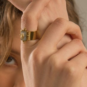 <span class=keywords><strong>Bague</strong></span> Chevalière Rétro en Or Rempli 18 carats avec Grande Pierre Naturelle et Cristaux Mixtes, Faite à la Main, Style Vintage, Large et Audacieuse, pour <span class=keywords><strong>Femme</strong></span>, Homme, Unisexe, Bijoux - Product Image 3