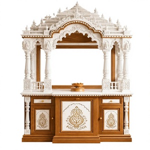 Temple traditionnel en teck de style Swaminarayan pour la maison, finition dorée de qualité supérieure, armoire de temple hindou, mandir de puja richement sculpté - Product Image 2