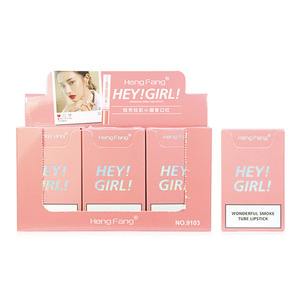 Colori della miscela di 4 colori rosso impermeabile di lunga durata opaca idratante tubo di fumo rossetto set - Product Image 1