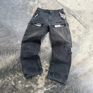 Op maat gemaakte heren <span class=keywords><strong>jeans</strong></span> met distressed patchwork, vintage gewassen blauwe denim, gescheurde details, paneelnaad en carpenterstijl - Product Image 3